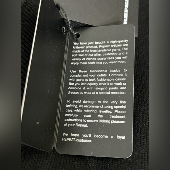 NWT REPEAT  V- Neck  Black Sweater  Size M - Picture 9 of 14